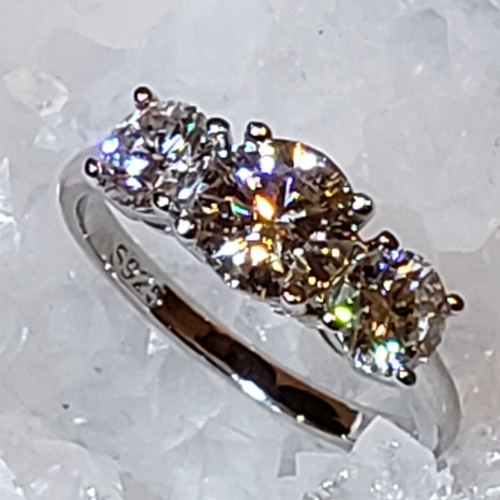 5-9, New 2Ct Moissanite Diamond Ring, 925 Silver, 3 Stones, with Certificate